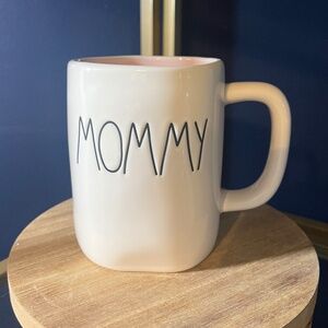 Rae Dunn "Mommy" Mug